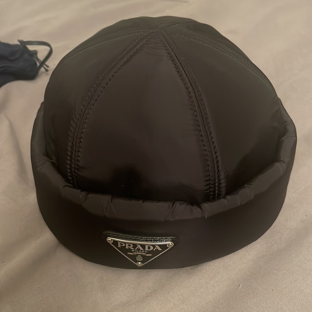 Logo-Plaque Padded Beanie - Picture 2 of 4